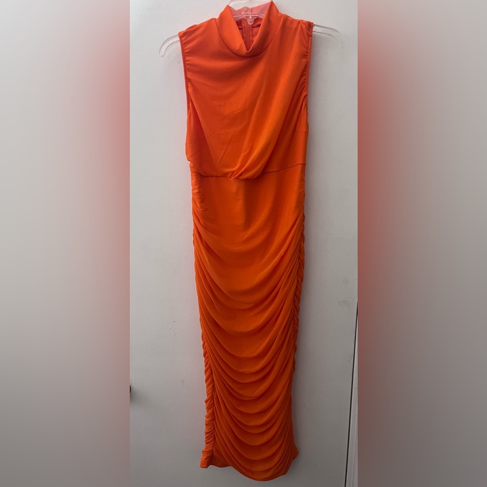 Bodycon Orange Pleated Sleeveless Midi Dress